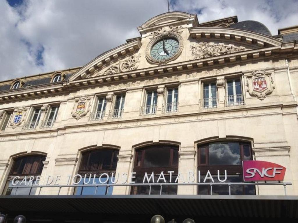 Art Deal Bayard Toulouse Bagian luar foto